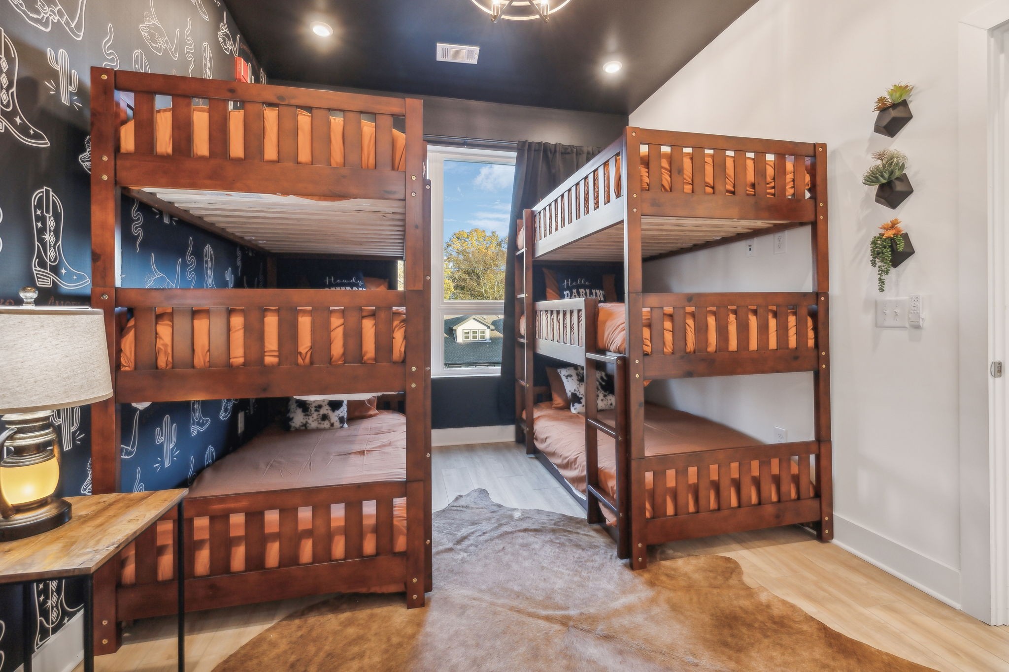 1310 Lischey Ave Unit: 306