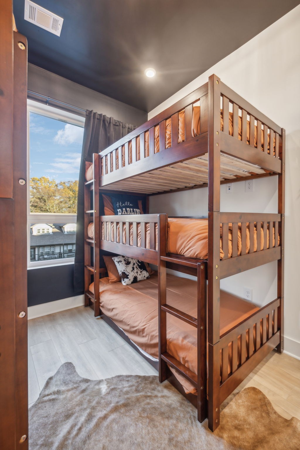 1310 Lischey Ave Unit: 306