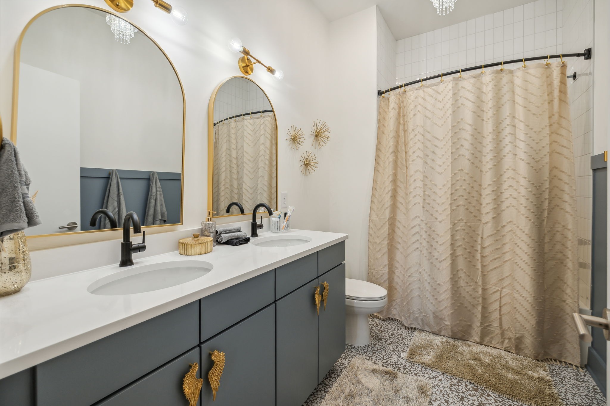 1310 Lischey Ave Unit: 306