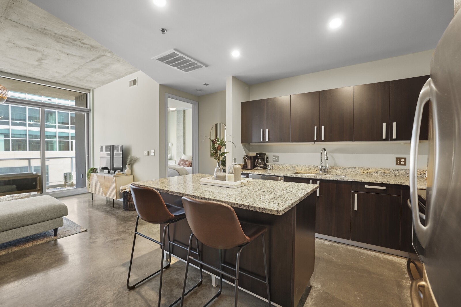 600 12th Ave S Unit: 620
