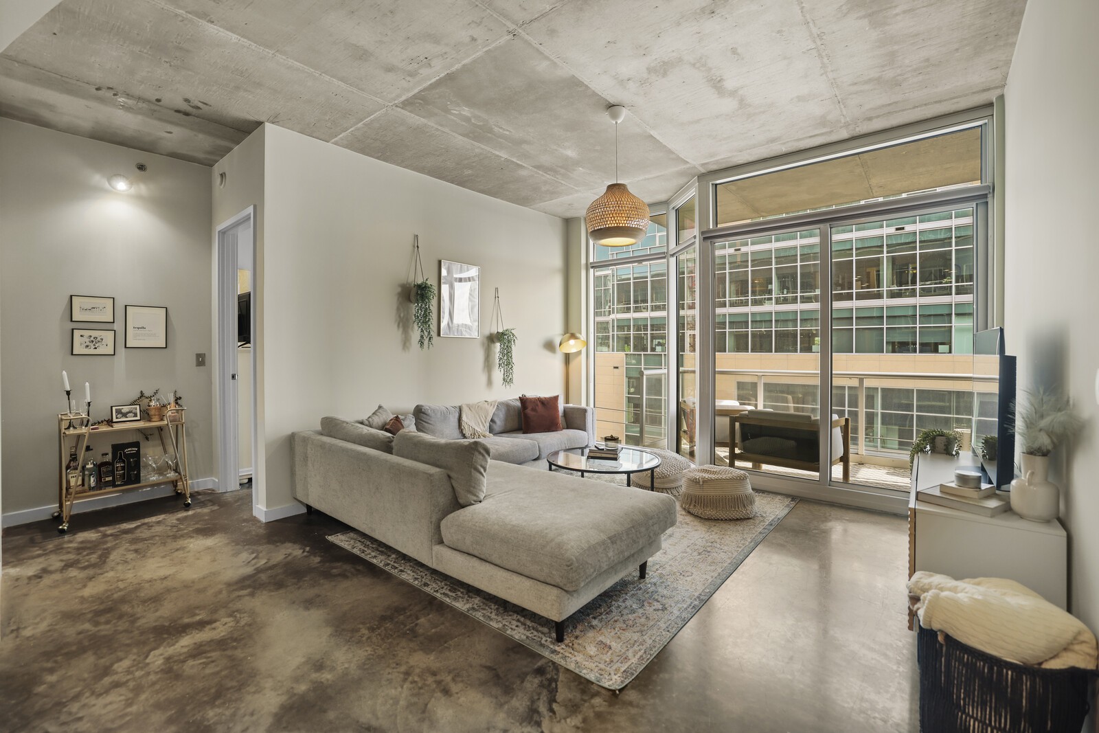 600 12th Ave S Unit: 620