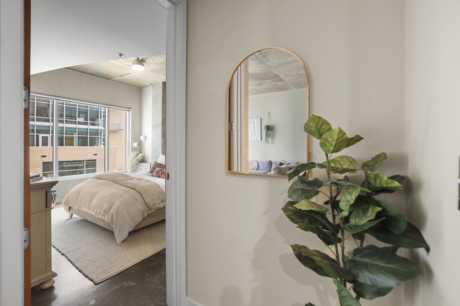 600 12th Ave S Unit: 620