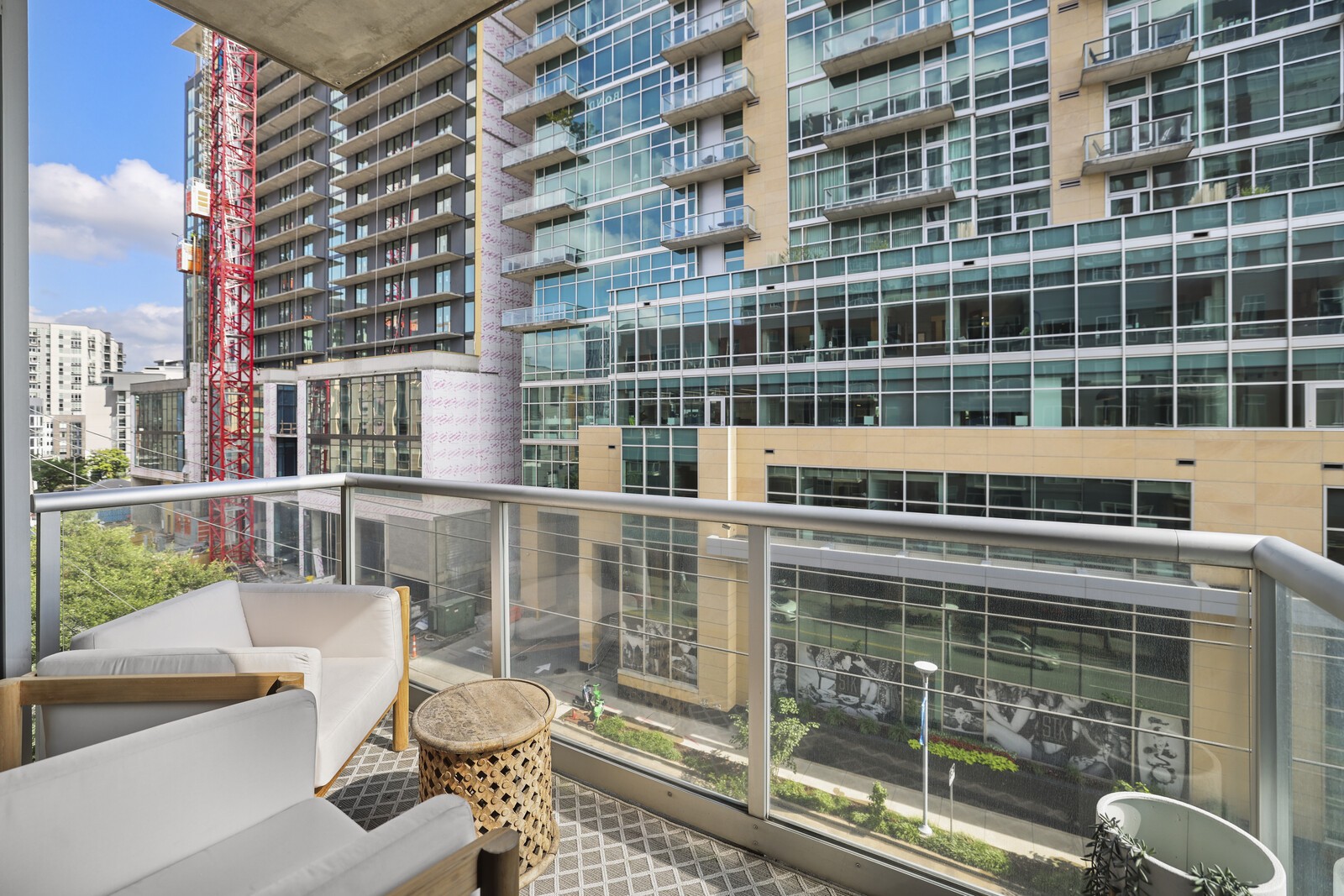 600 12th Ave S Unit: 620