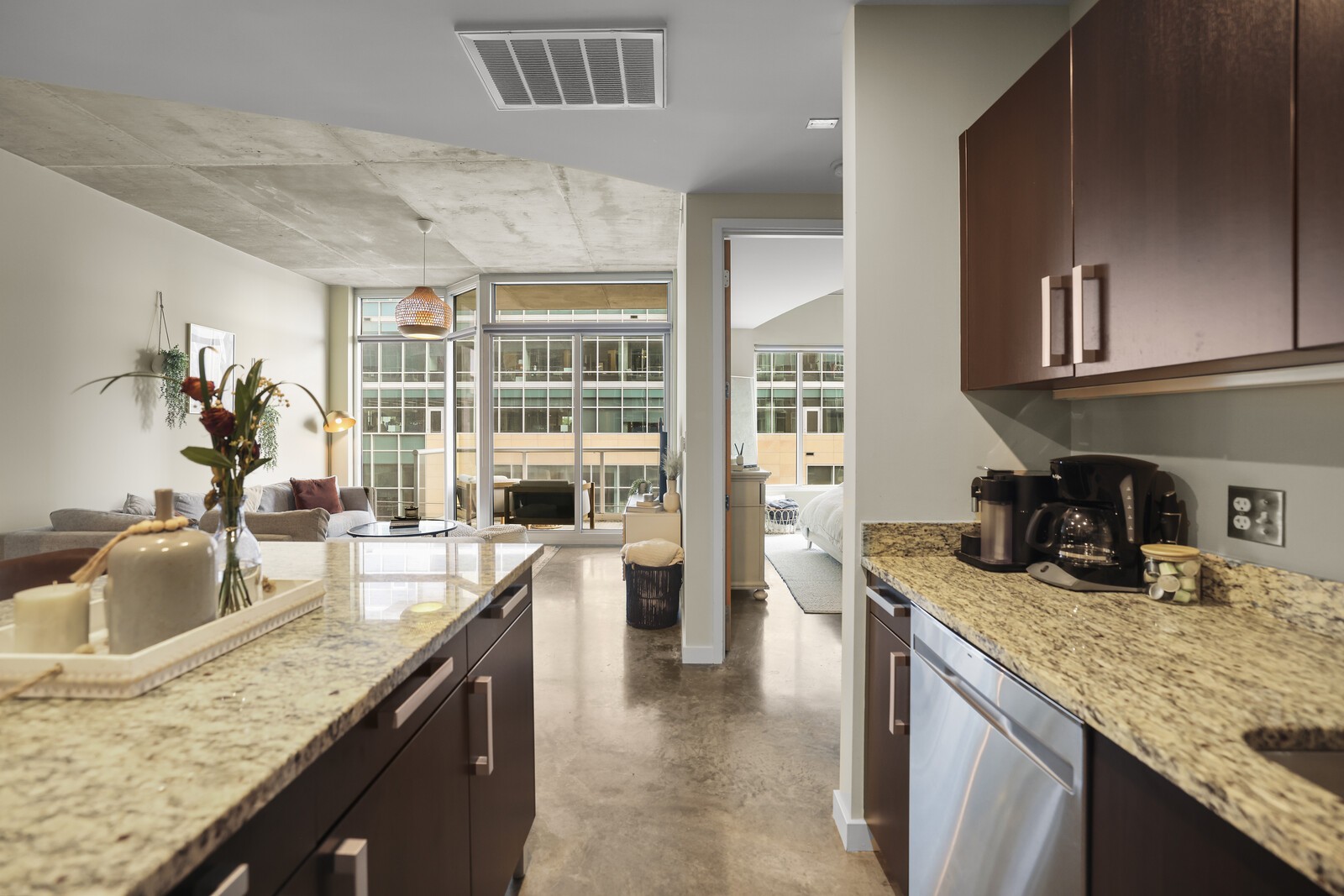 600 12th Ave S Unit: 620