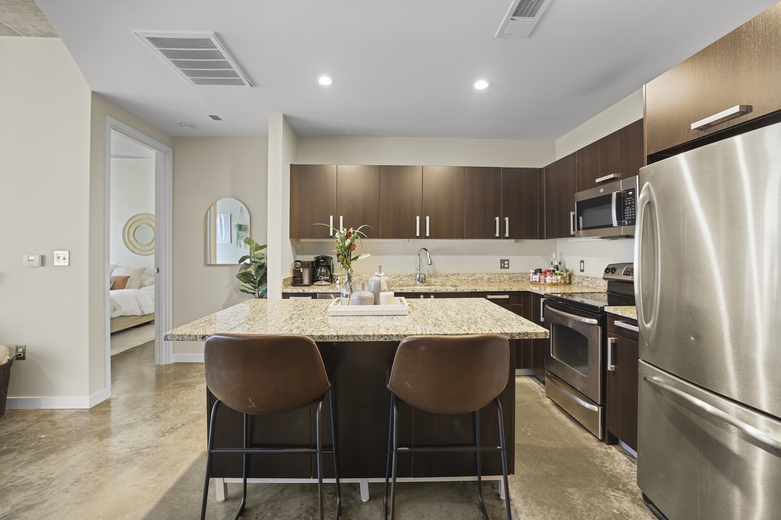 600 12th Ave S Unit: 620