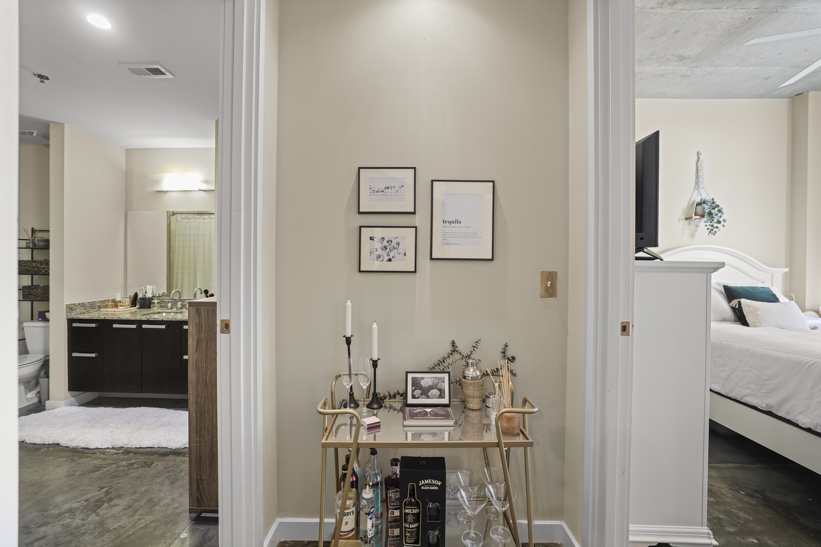 600 12th Ave S Unit: 620