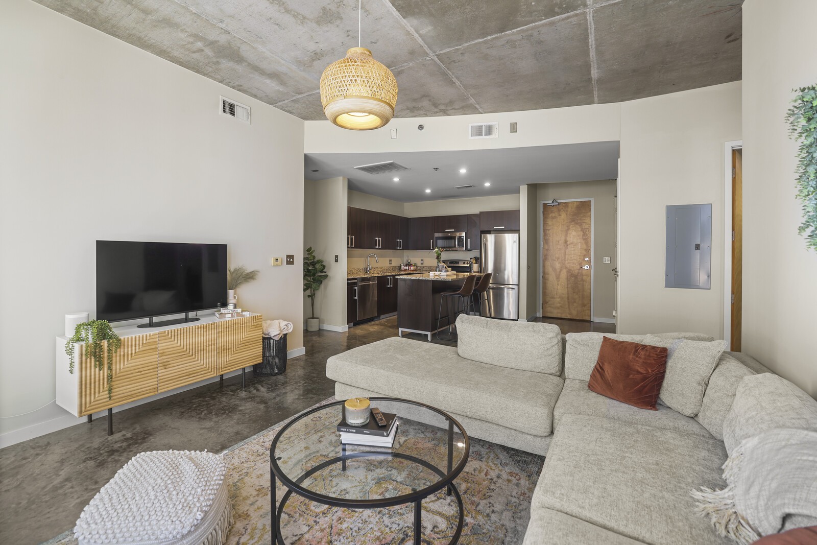 600 12th Ave S Unit: 620