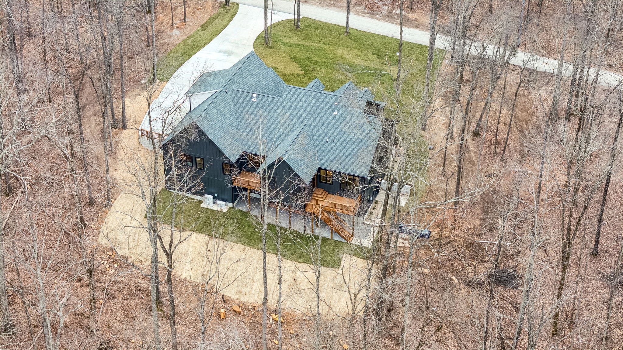 8678 Poplar Creek Rd