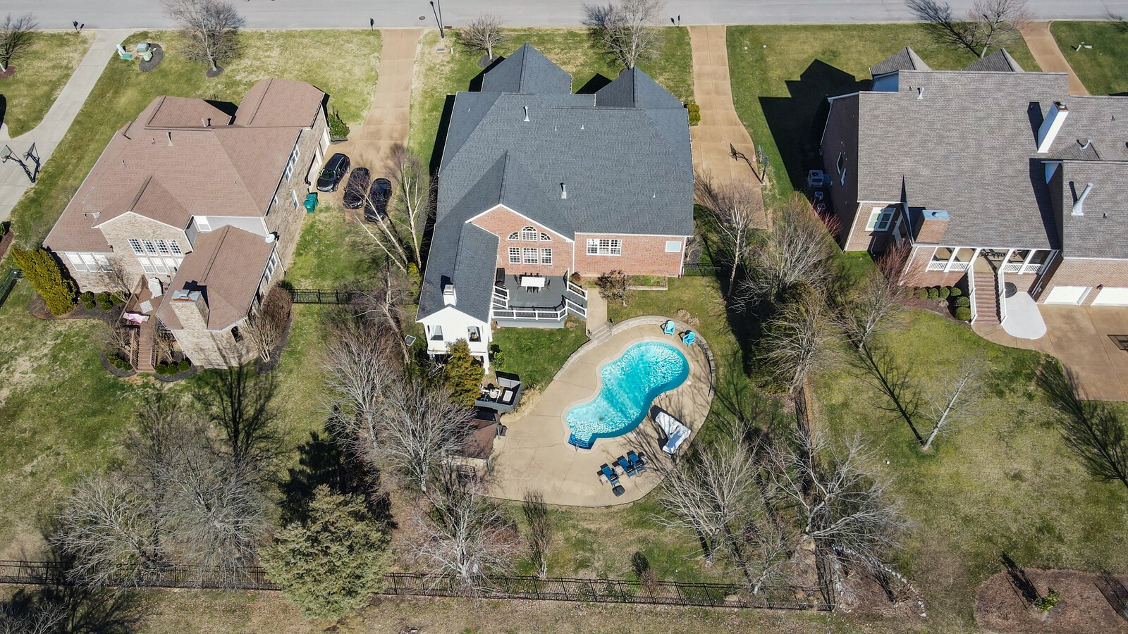1829 Bronwyn Ct