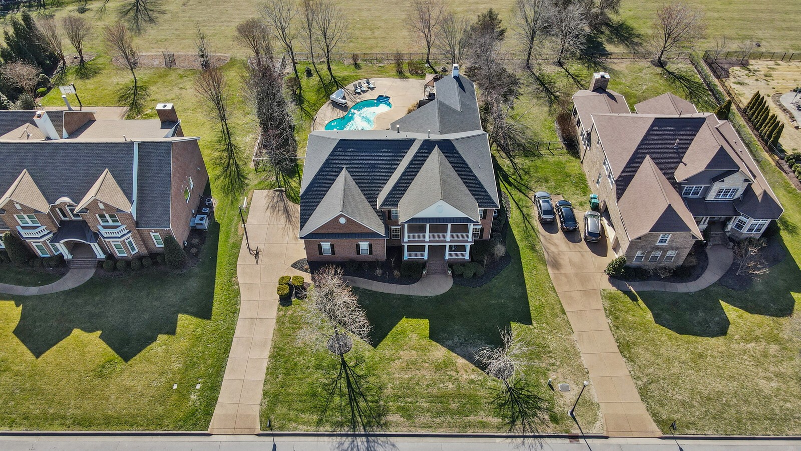 1829 Bronwyn Ct