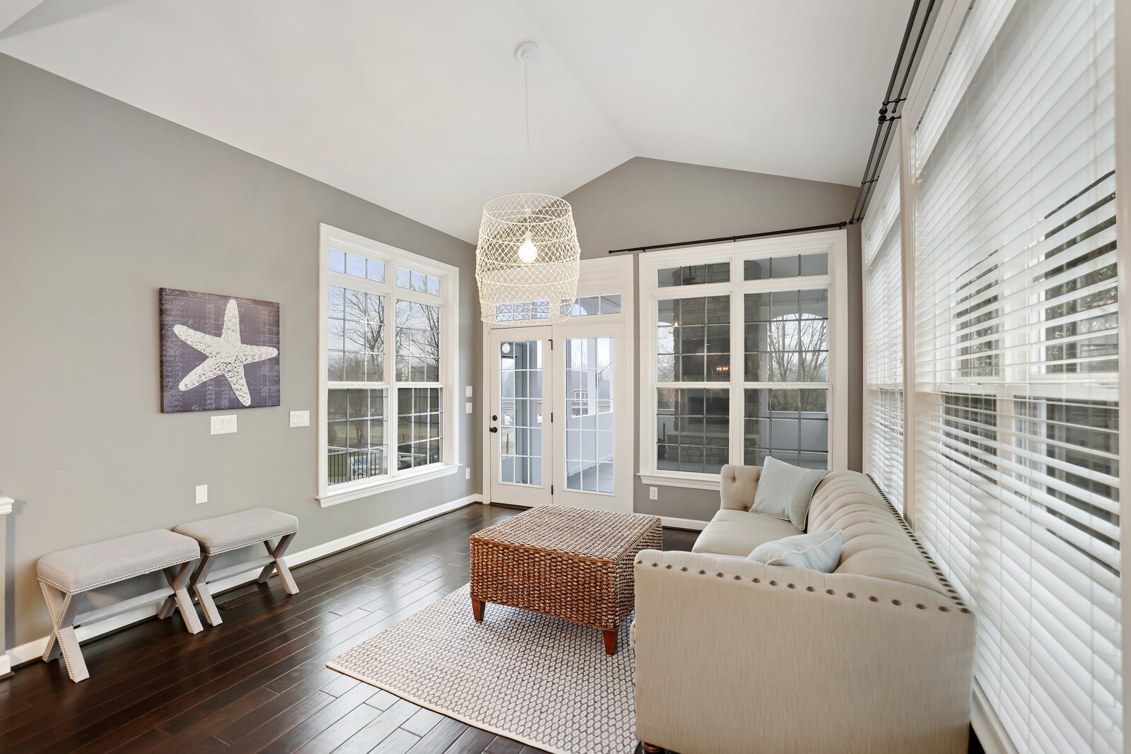 1829 Bronwyn Ct
