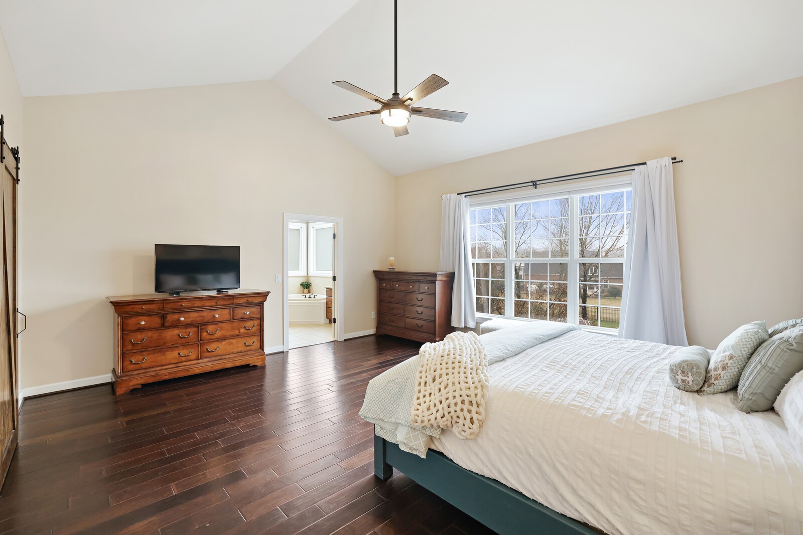 1829 Bronwyn Ct