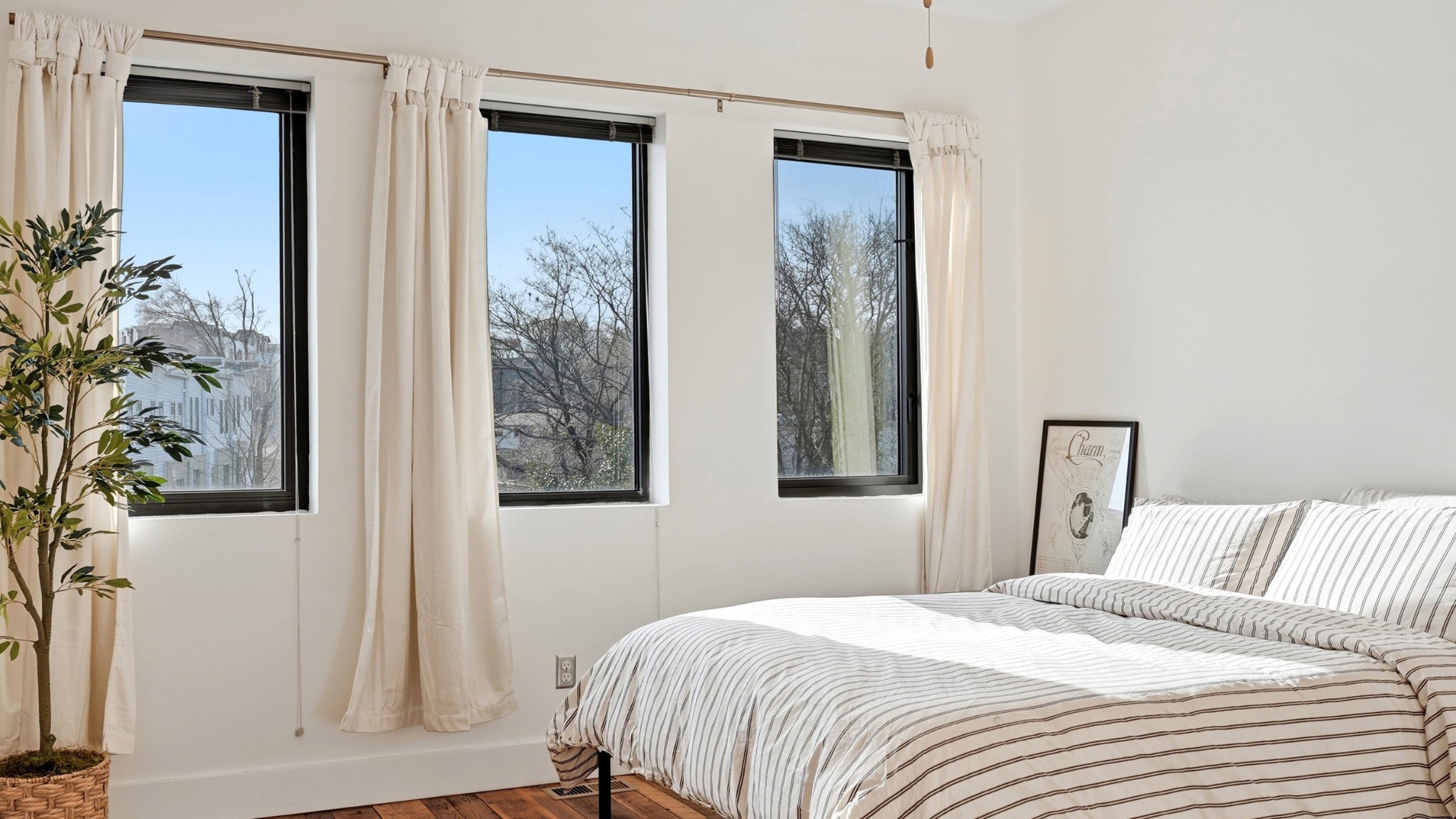 1225 4th Ave, S Unit: 114