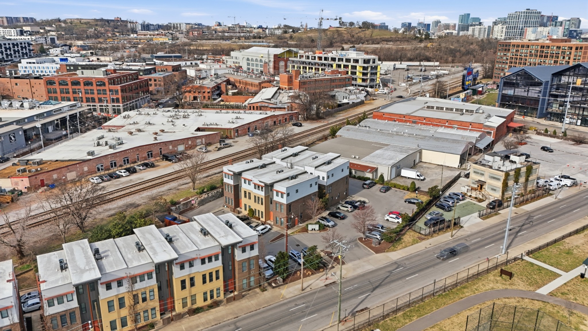 1225 4th Ave, S Unit: 114