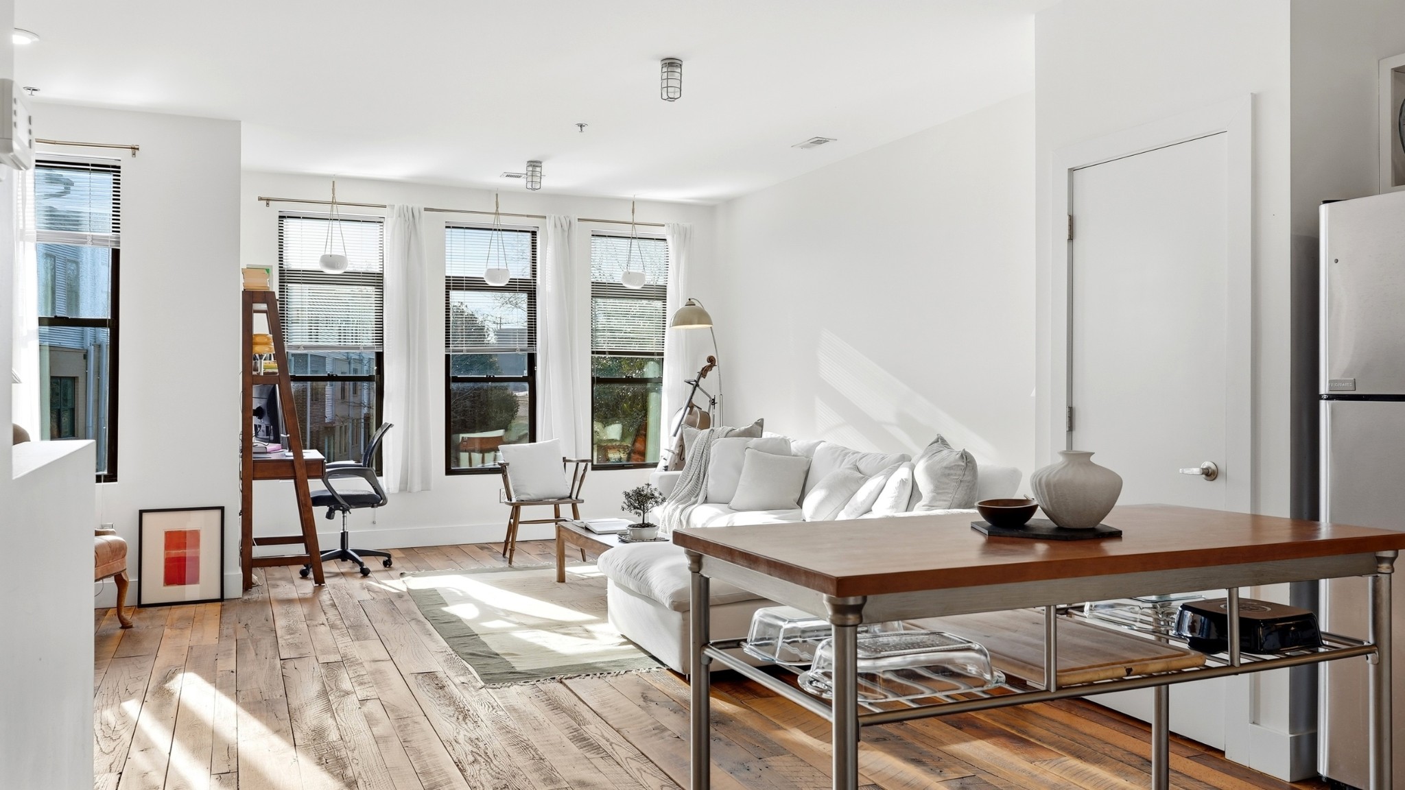 1225 4th Ave, S Unit: 114