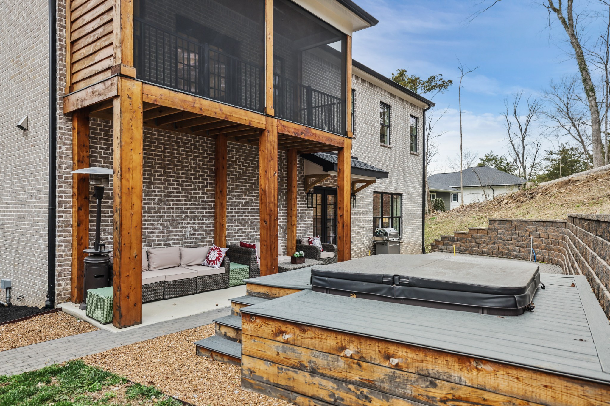 7674 Sawyer Brown Rd