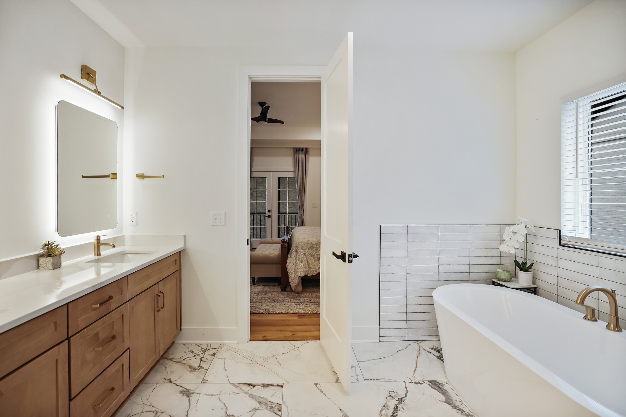 7674 Sawyer Brown Rd