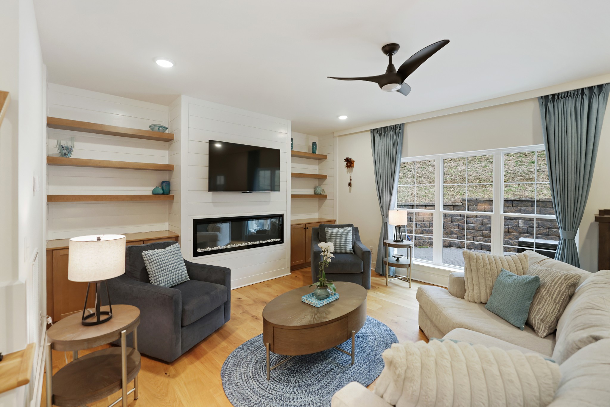 7674 Sawyer Brown Rd