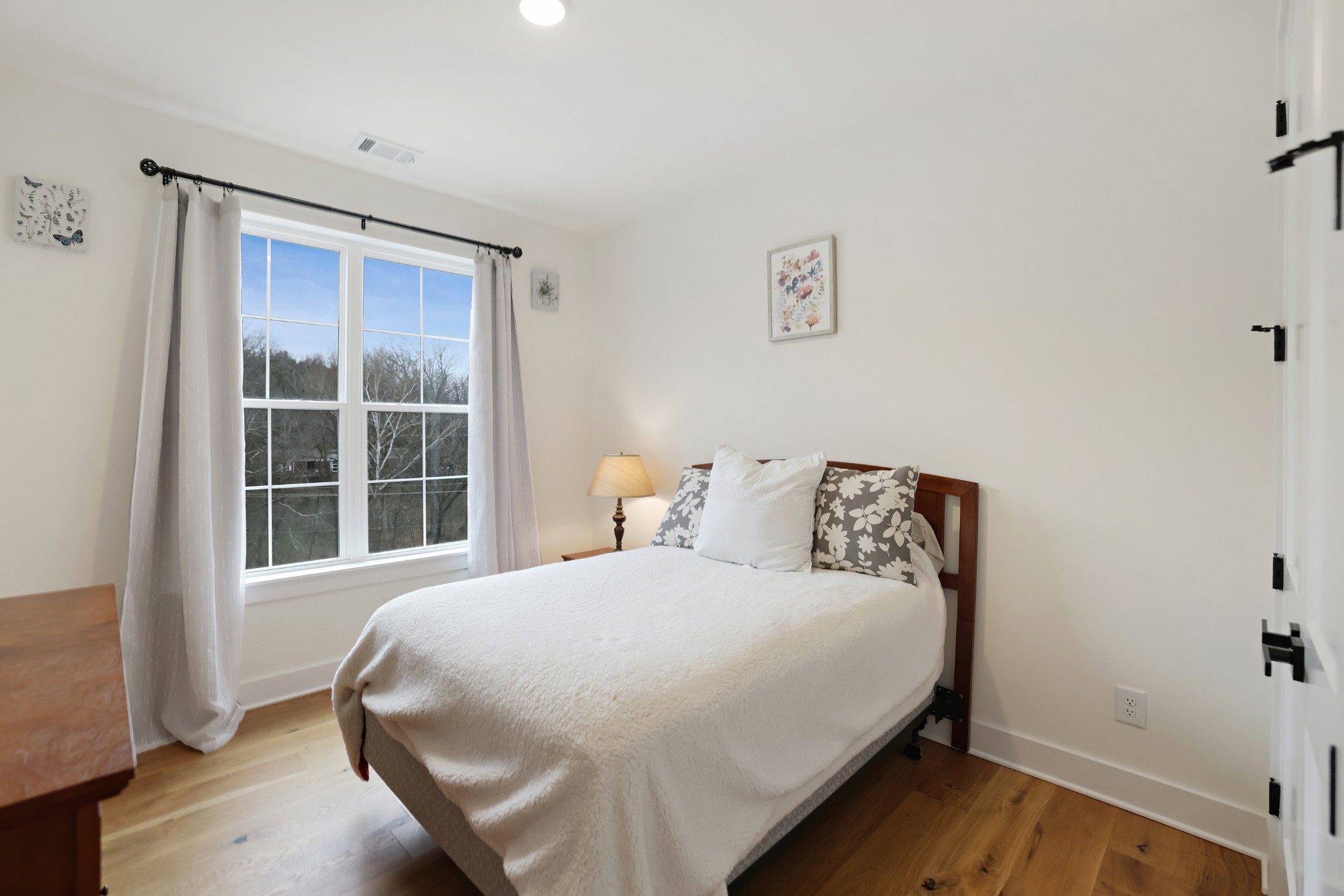 7674 Sawyer Brown Rd