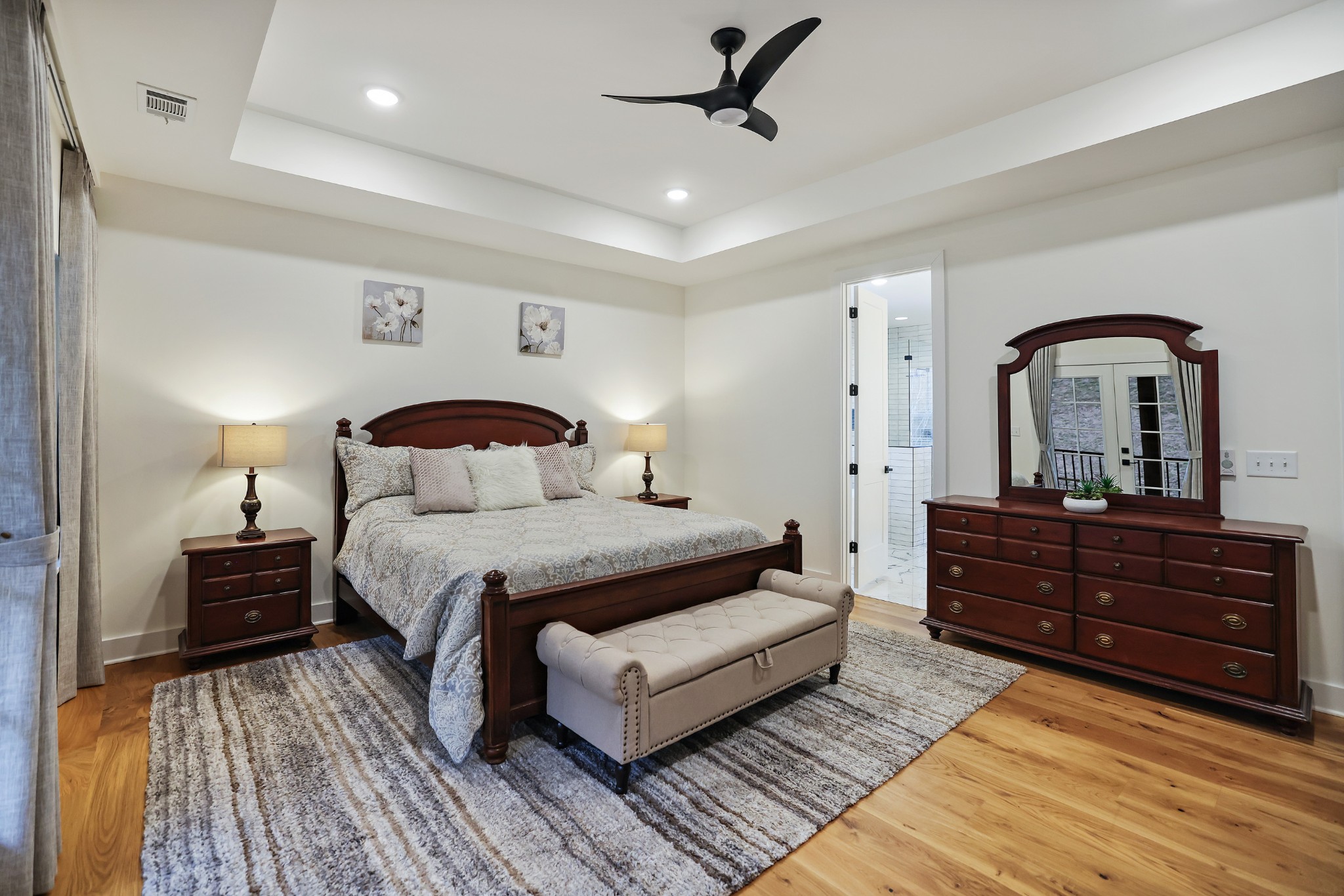 7674 Sawyer Brown Rd