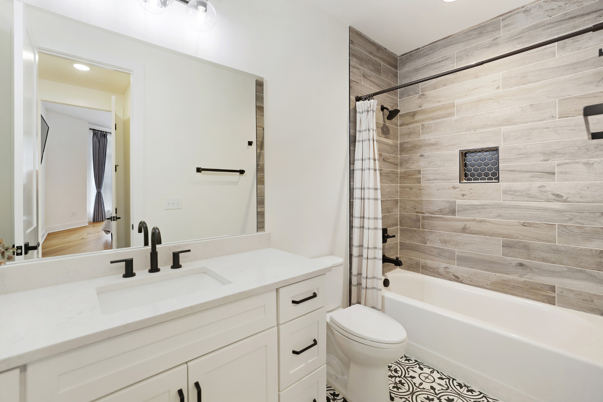 7674 Sawyer Brown Rd