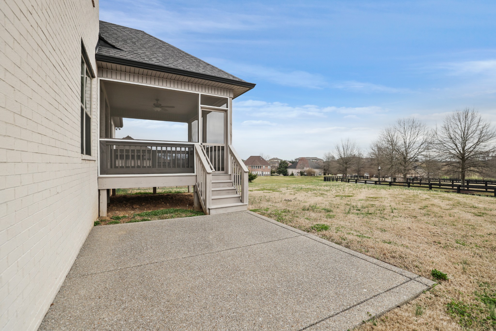 1104 Yearling Pl