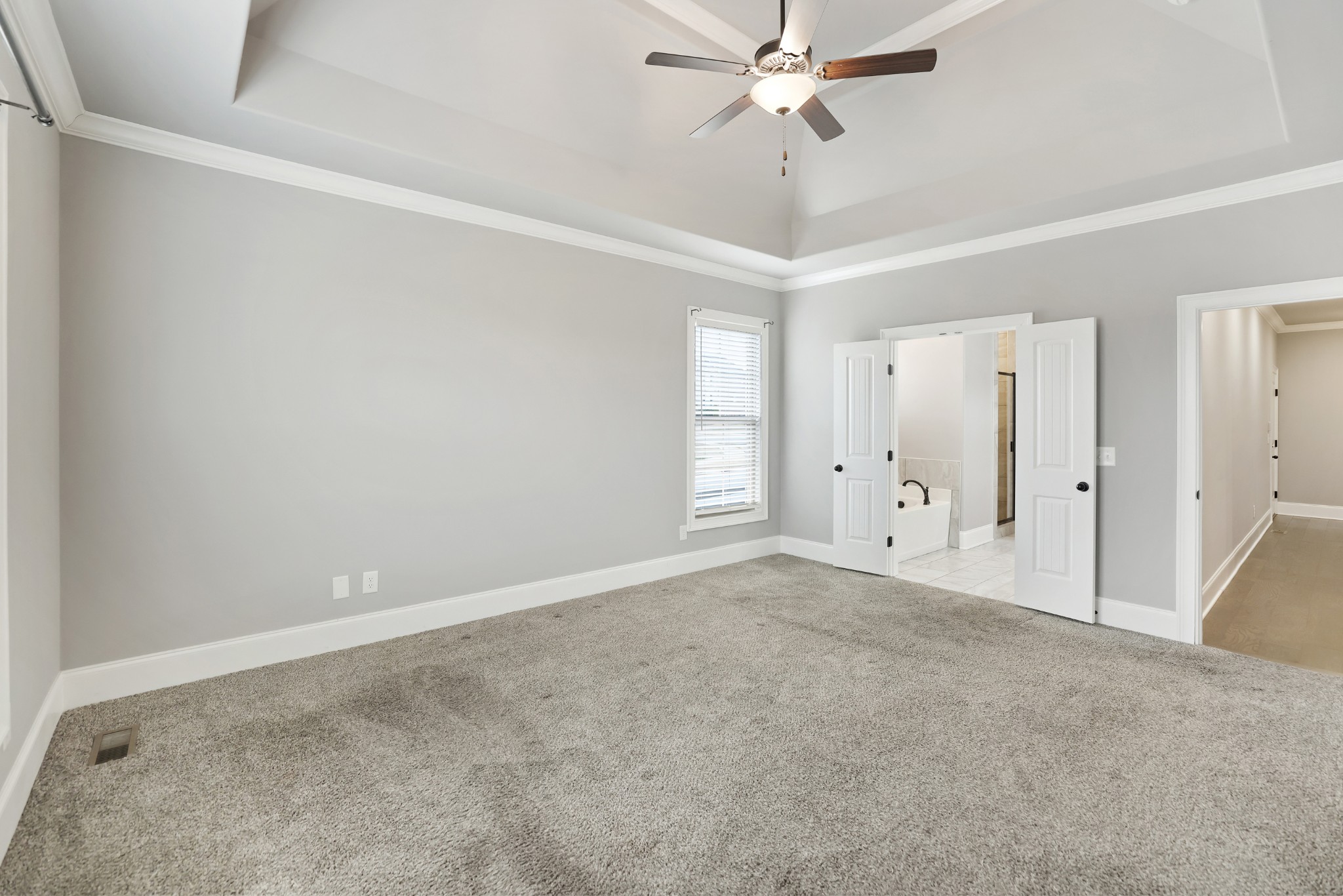 1104 Yearling Pl