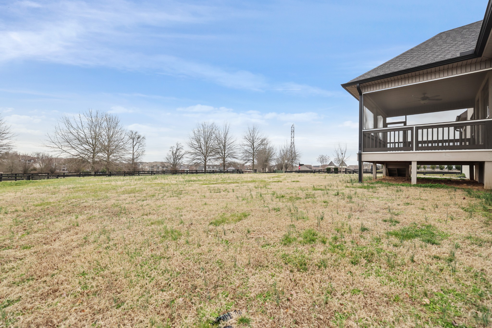 1104 Yearling Pl