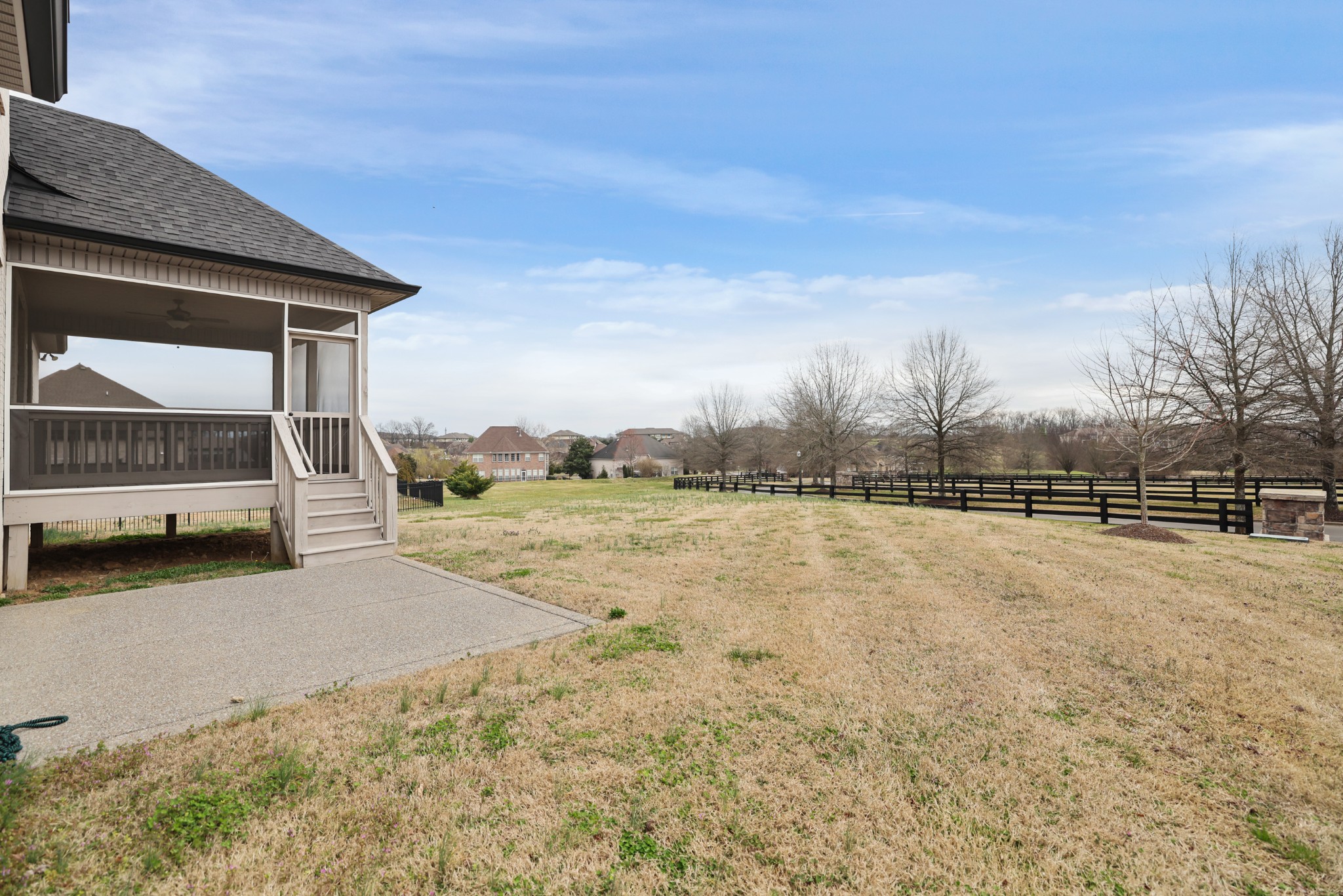 1104 Yearling Pl