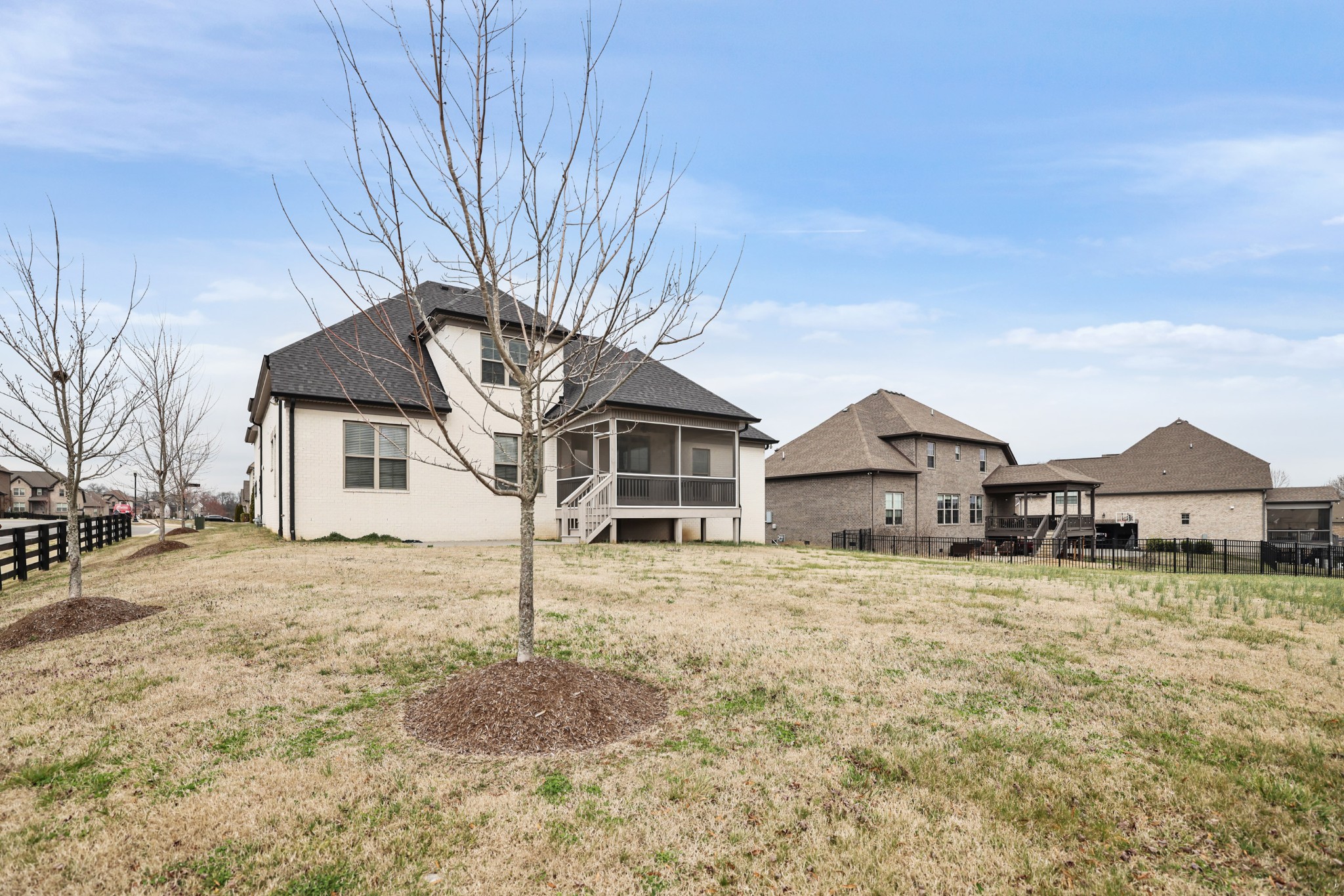 1104 Yearling Pl