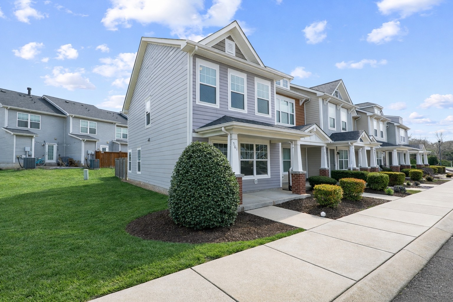 301 Killian Way