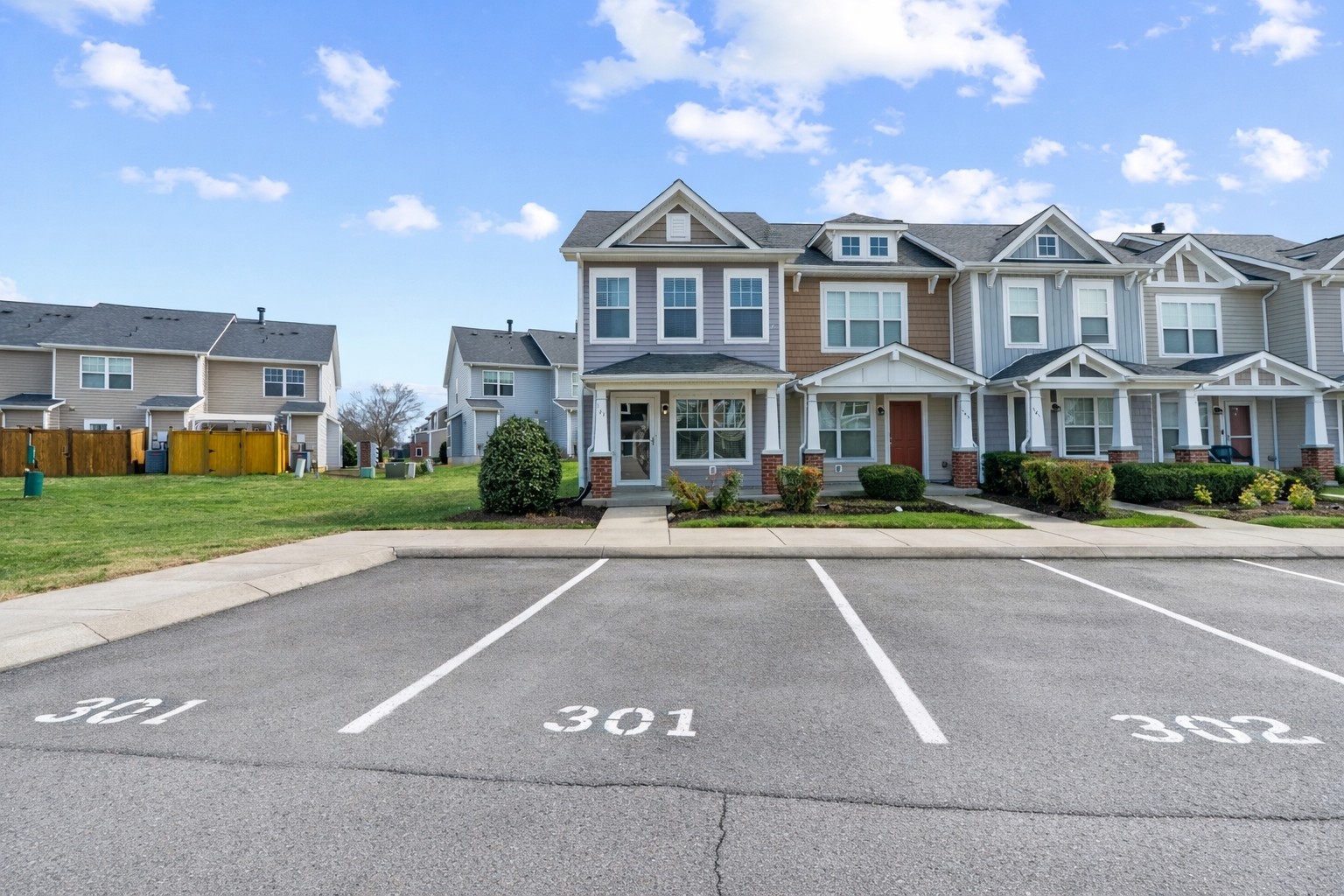 301 Killian Way