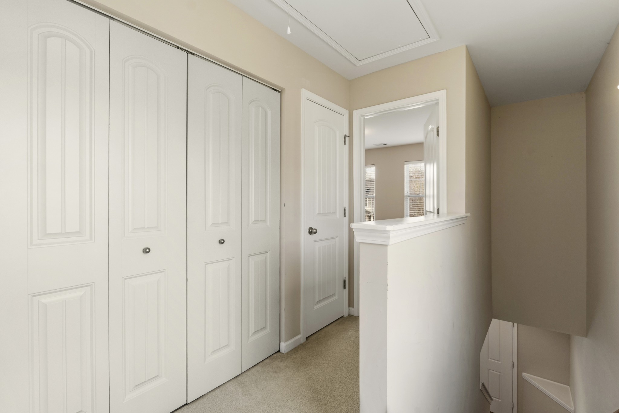 301 Killian Way