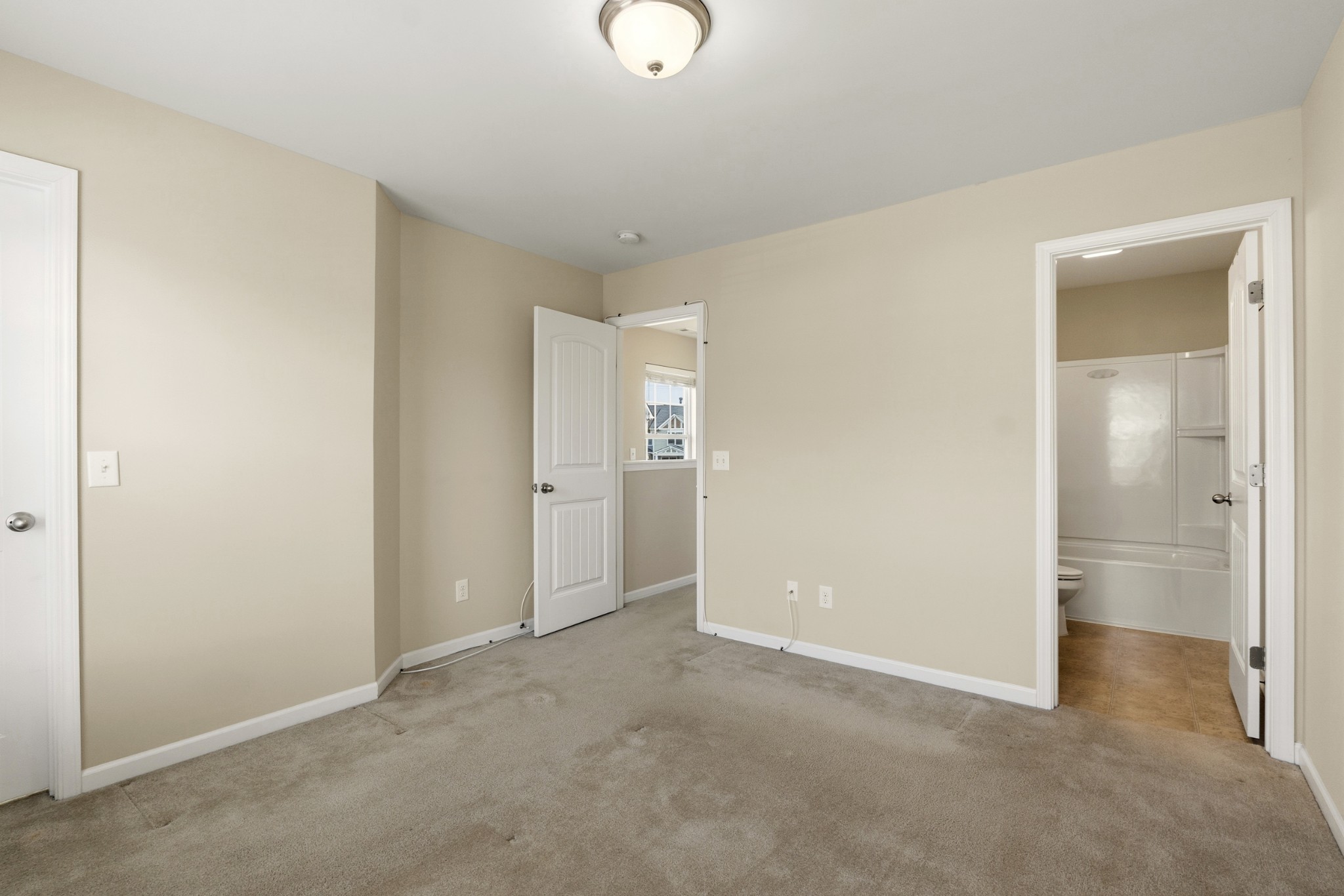 301 Killian Way