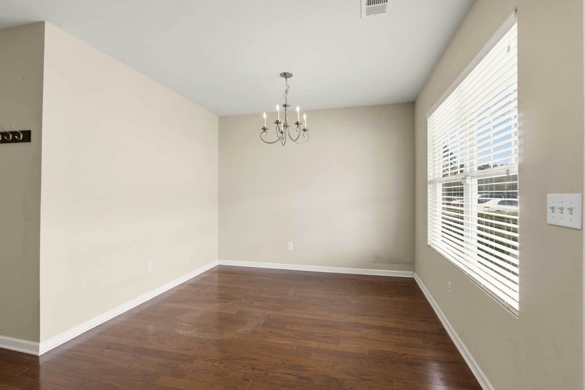 301 Killian Way