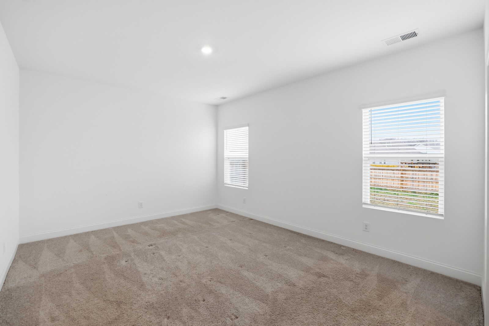 161 Crabourne Dr