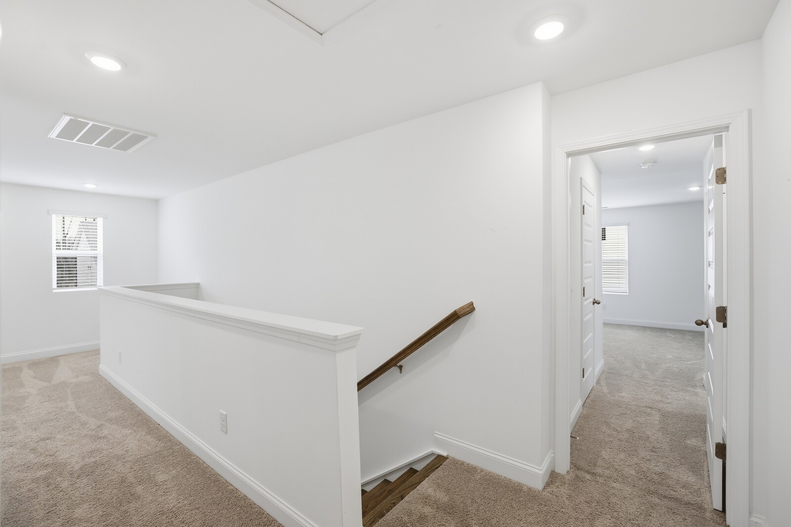 161 Crabourne Dr