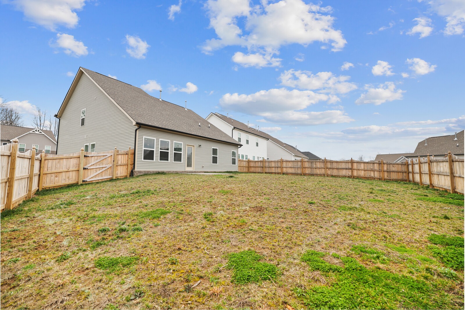 161 Crabourne Dr