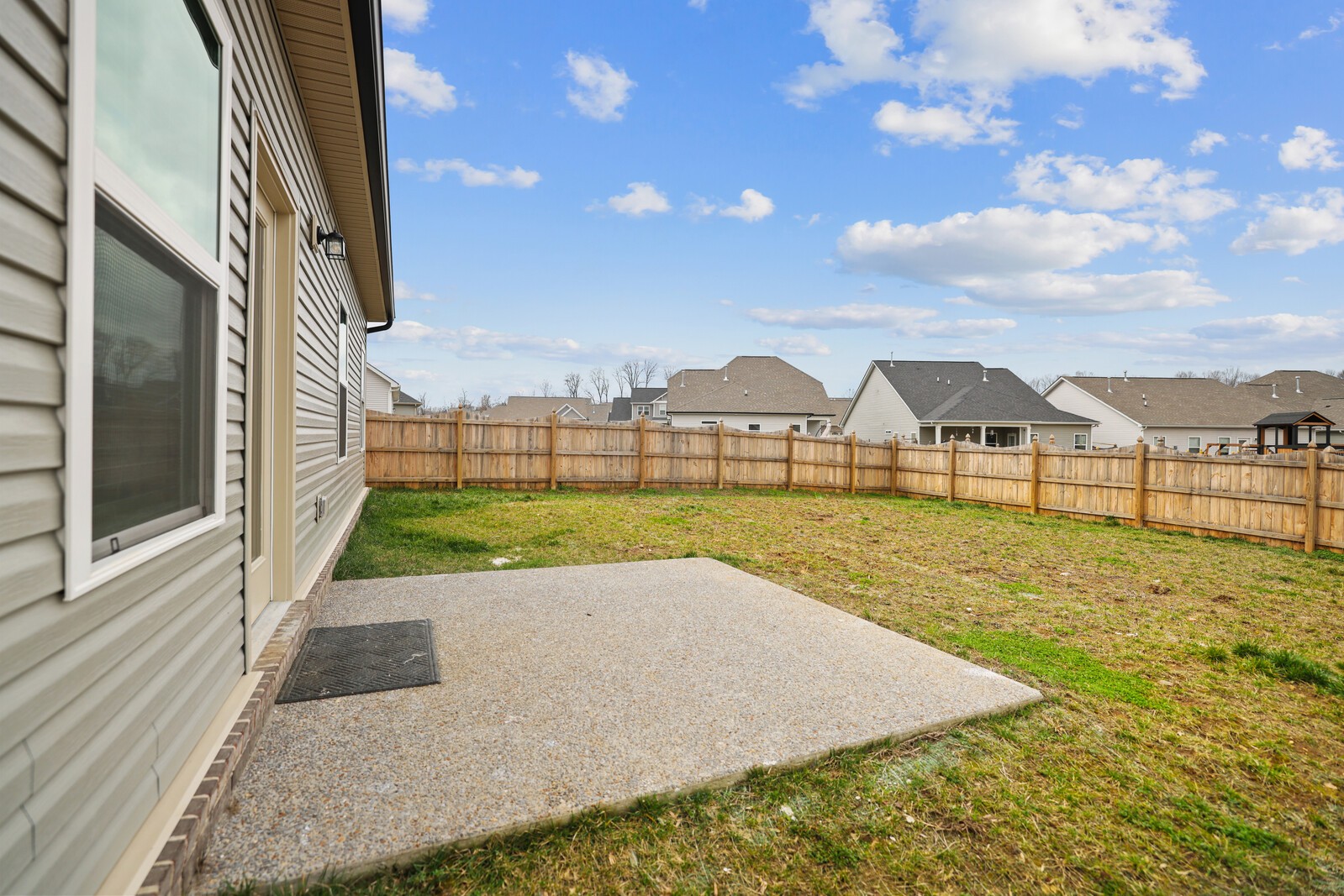 161 Crabourne Dr