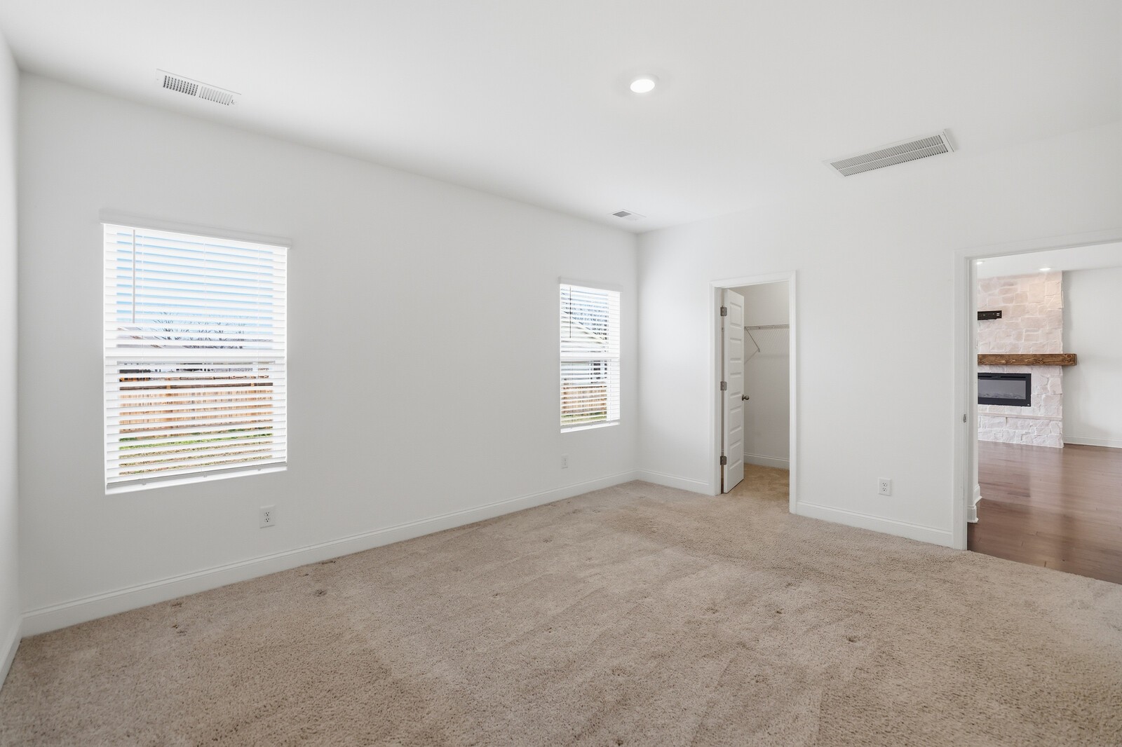 161 Crabourne Dr