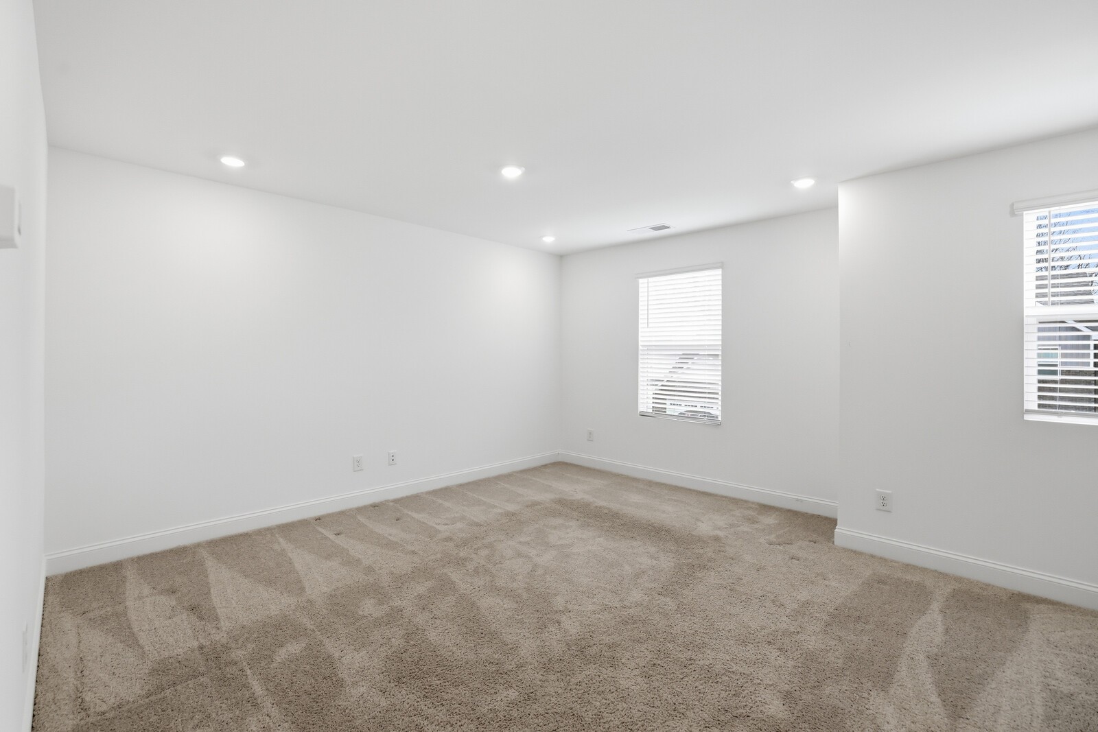 161 Crabourne Dr