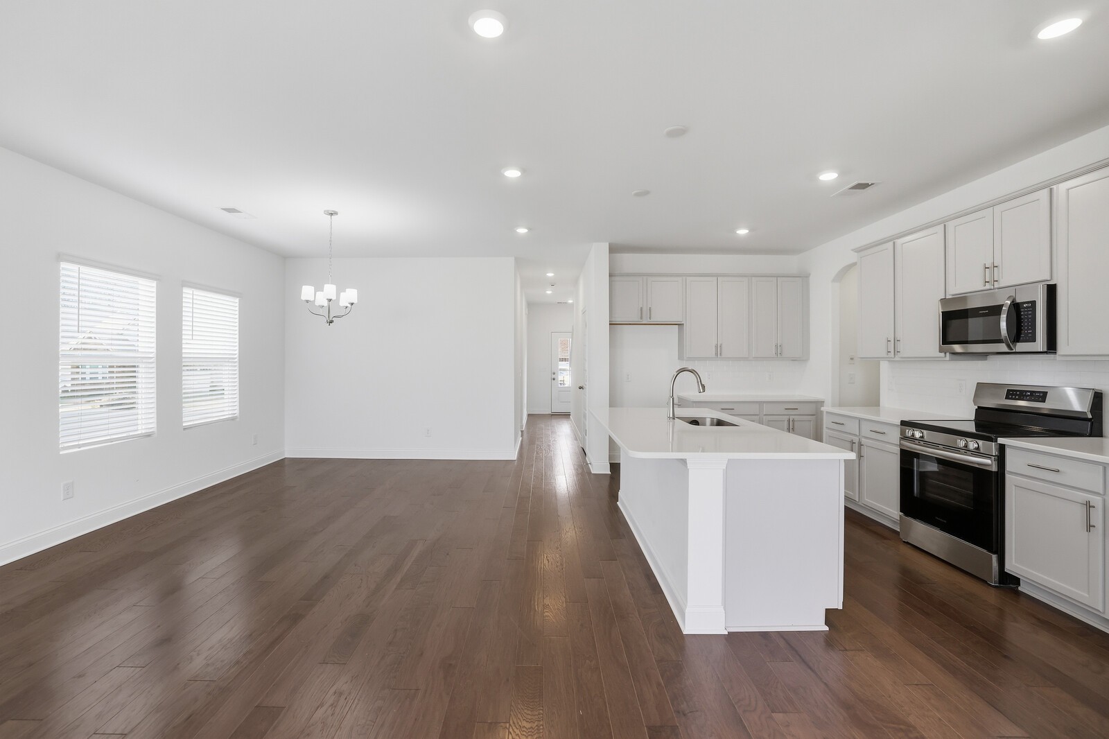 161 Crabourne Dr