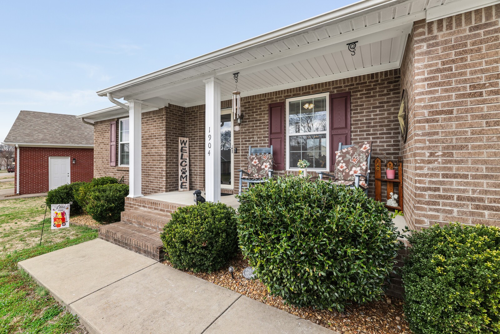 1904 Susan Rd