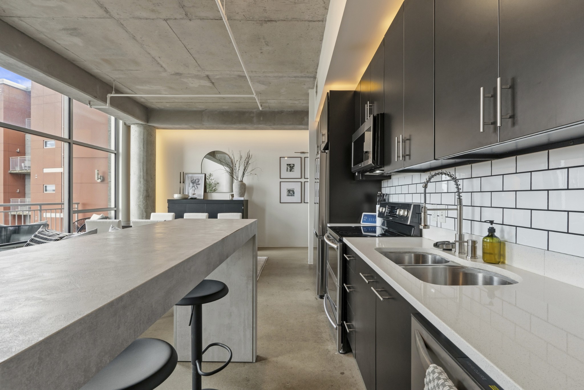 2115 Yeaman Pl Unit: 405