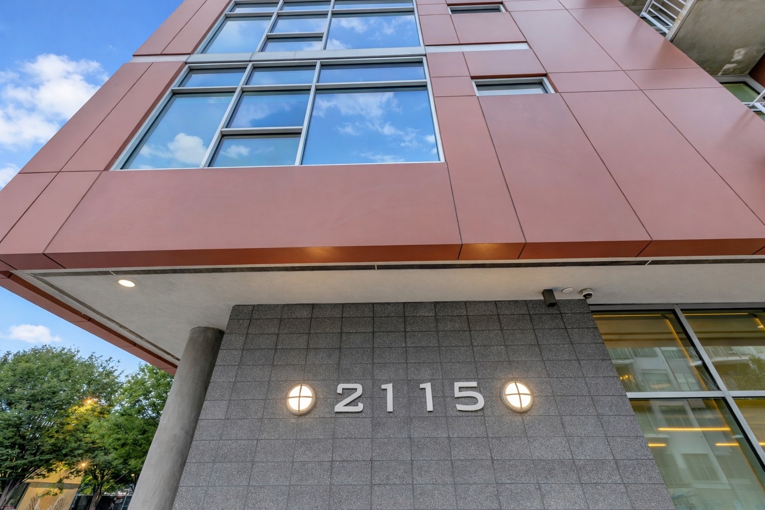 2115 Yeaman Pl Unit: 405
