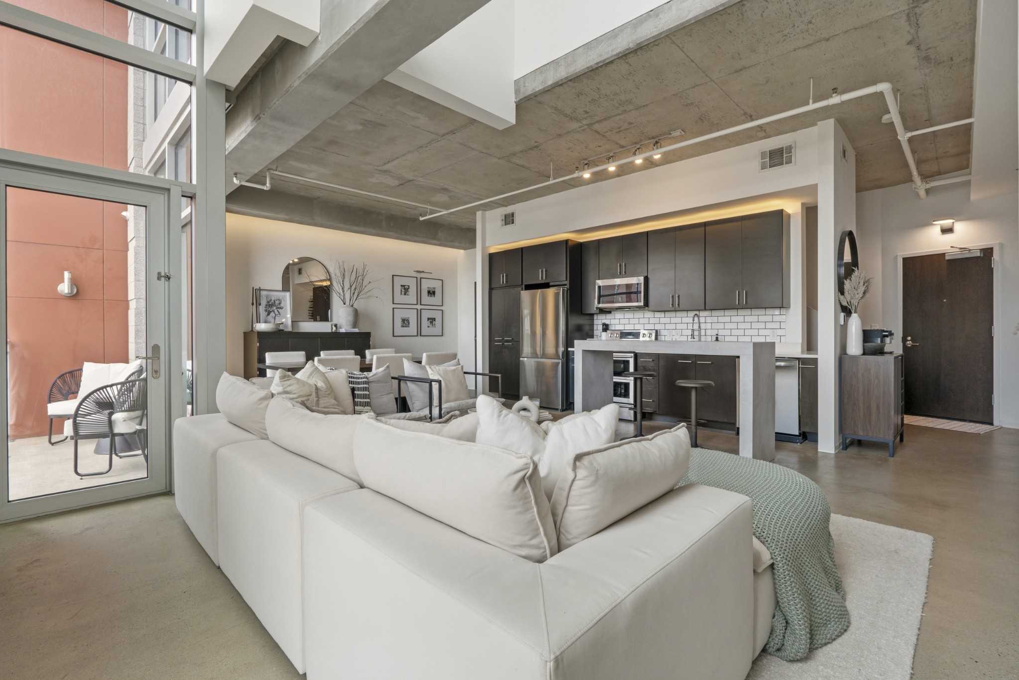 2115 Yeaman Pl Unit: 405