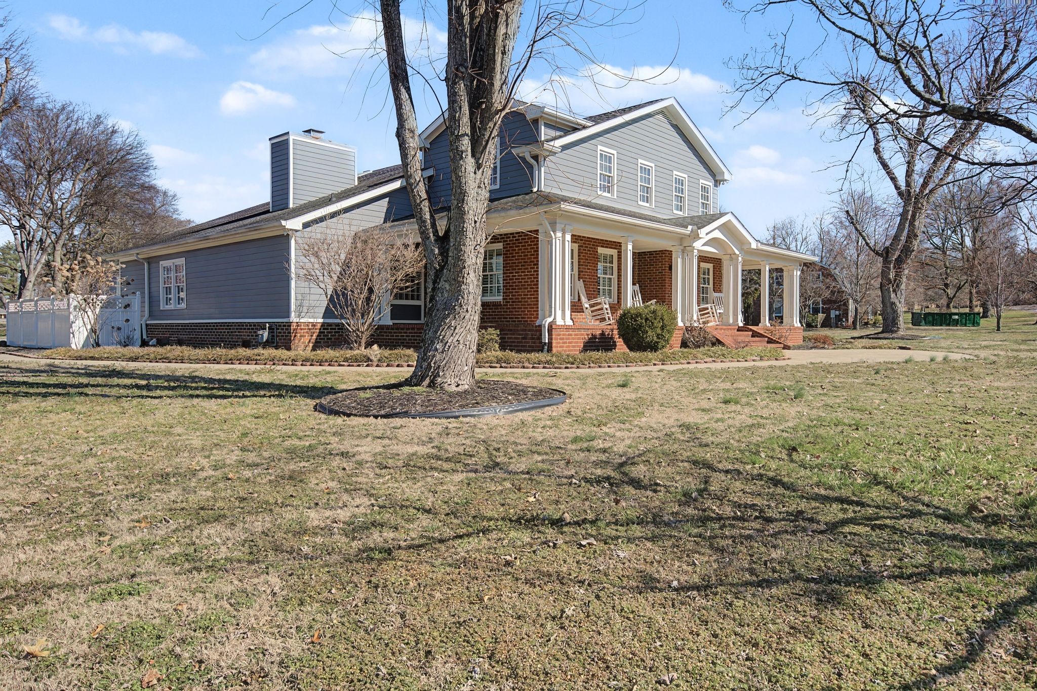 5032 Twin Lakes Dr