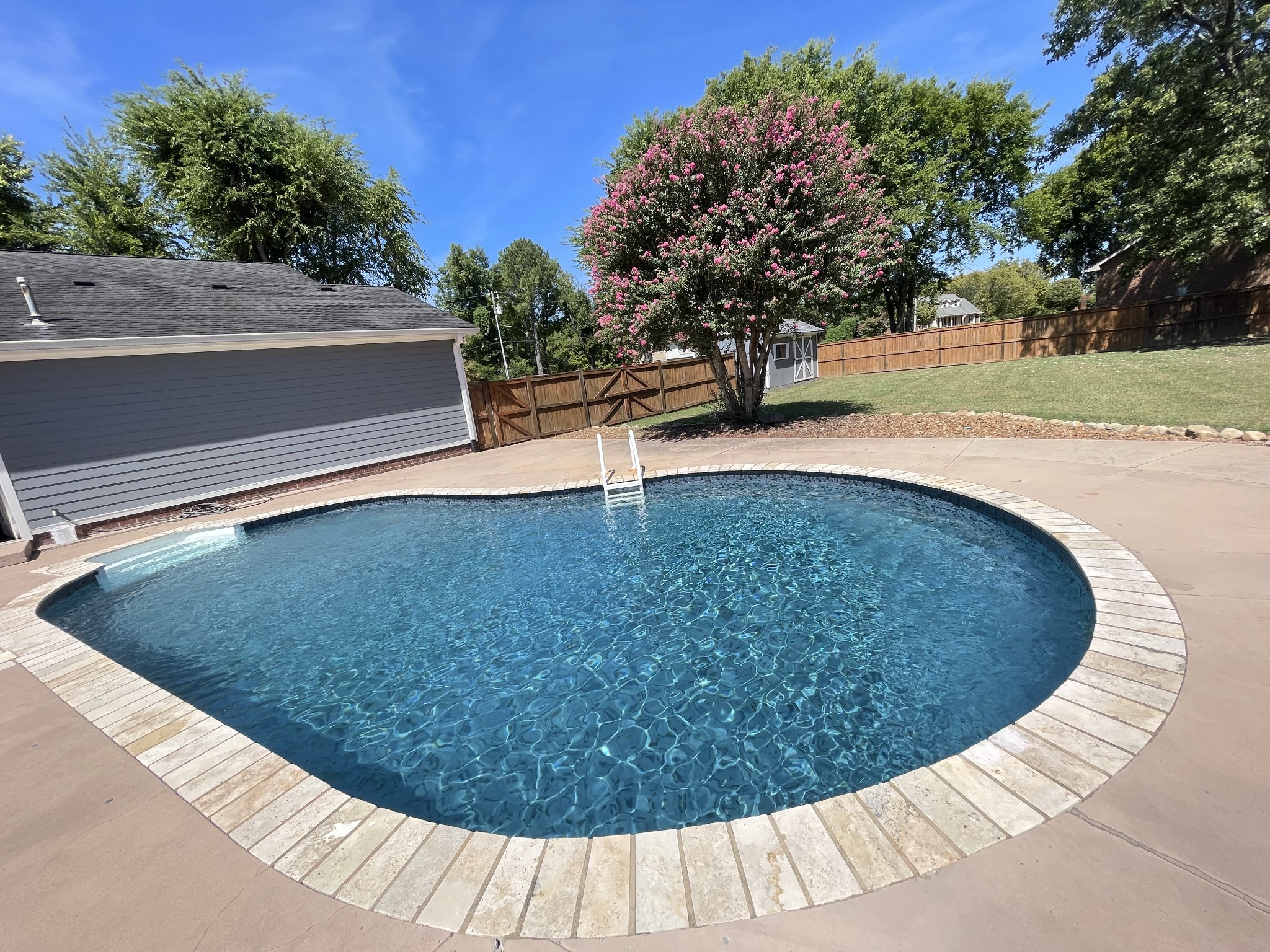 5032 Twin Lakes Dr