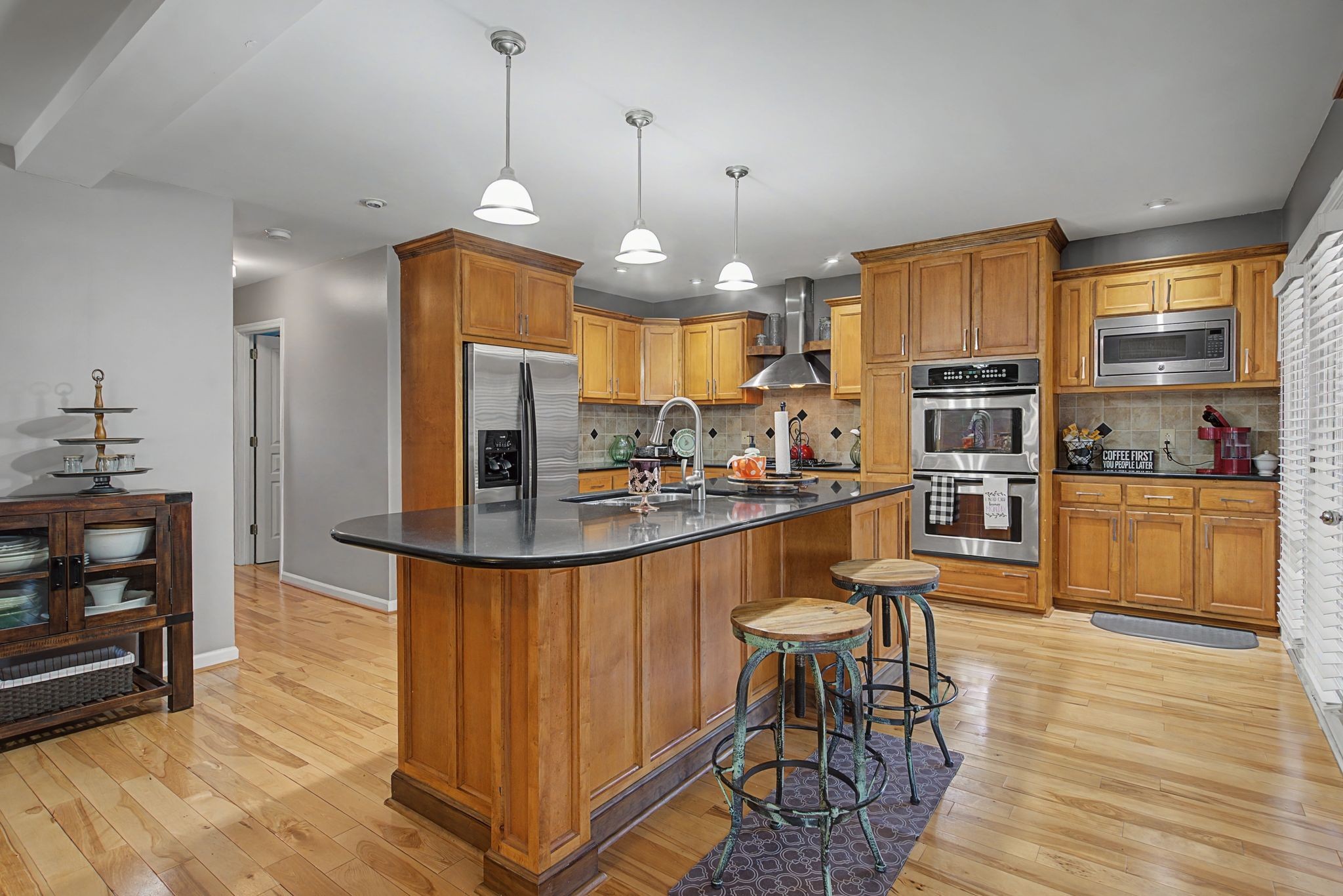 5032 Twin Lakes Dr