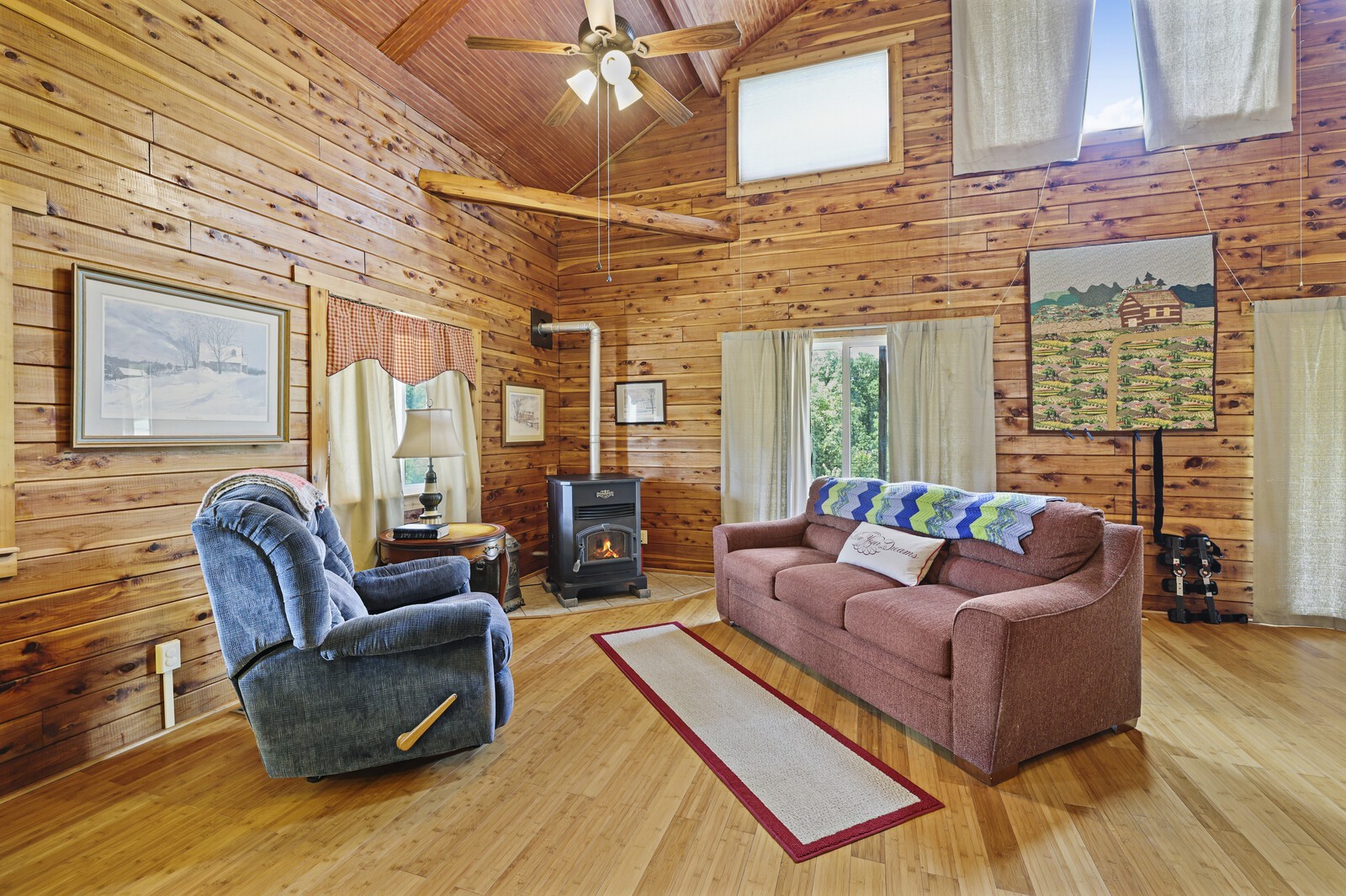 4375 Hollis Creek Rd